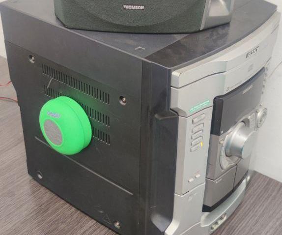 Ultimate Bluetooth Radio