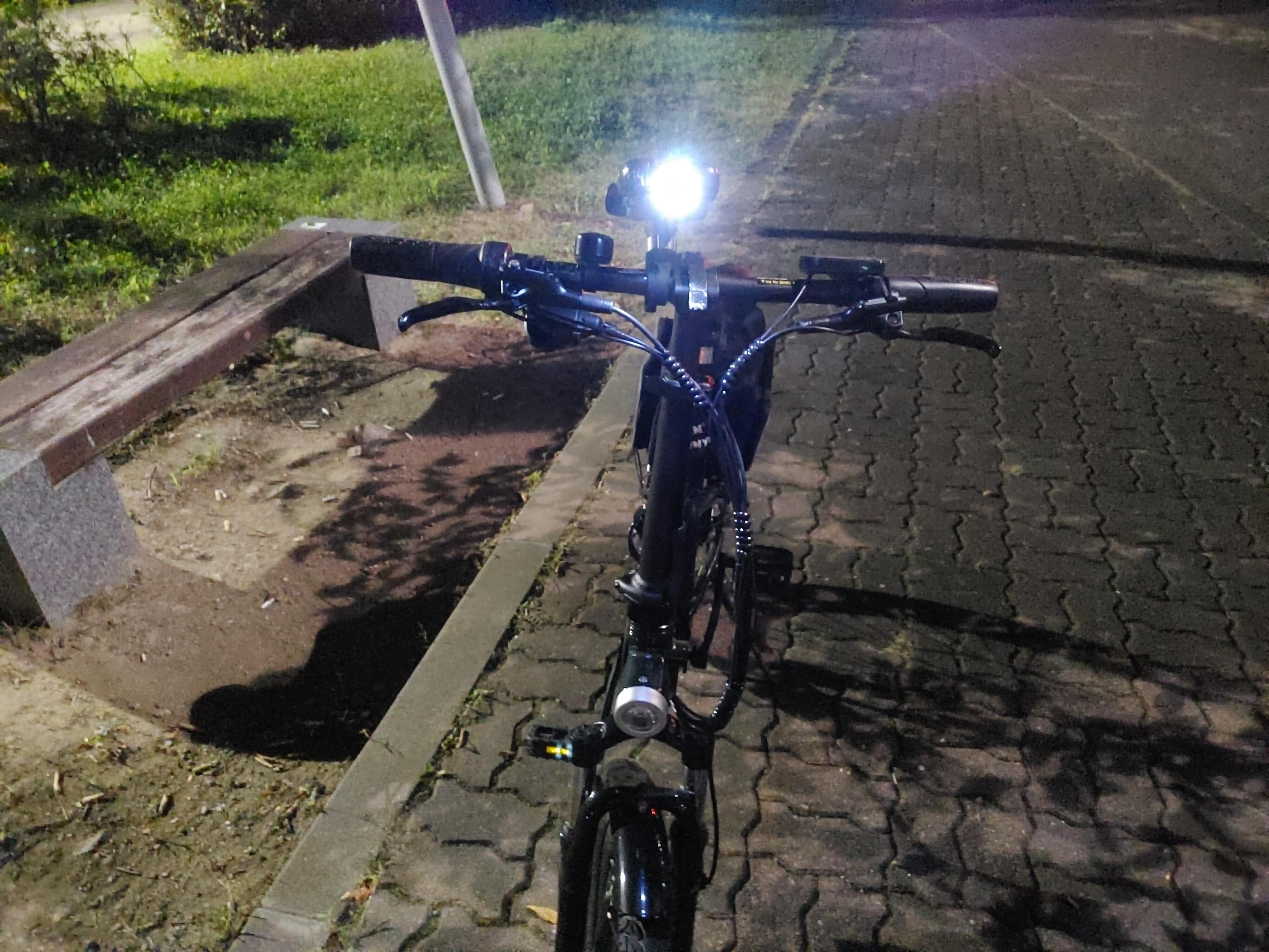 Bicycle Headlight With Joule Thief LED Circuit