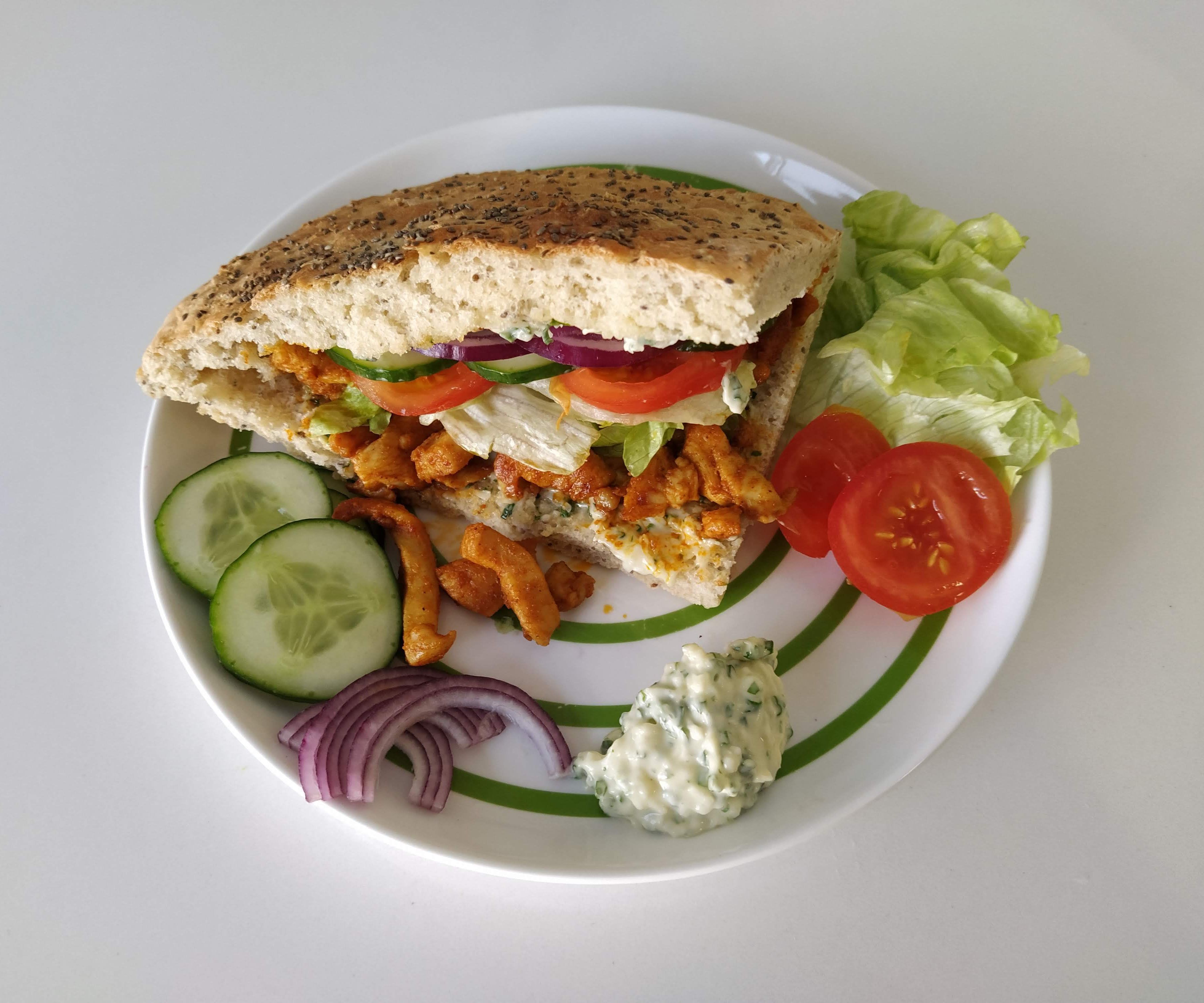 Kipkebab Met Looksaus