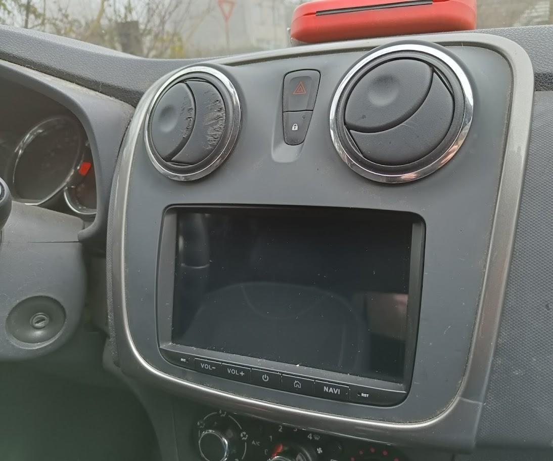 Android Radio in Dacia Sandero 2014