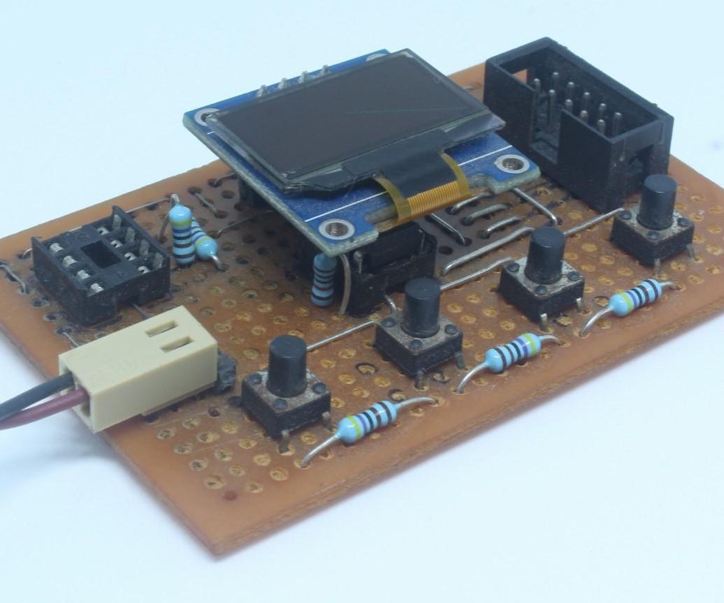 Interfacing SSD1306 Based I2C 128x64 OLED Module With ATtiny85 Without Frame Buffer in Assembly Code