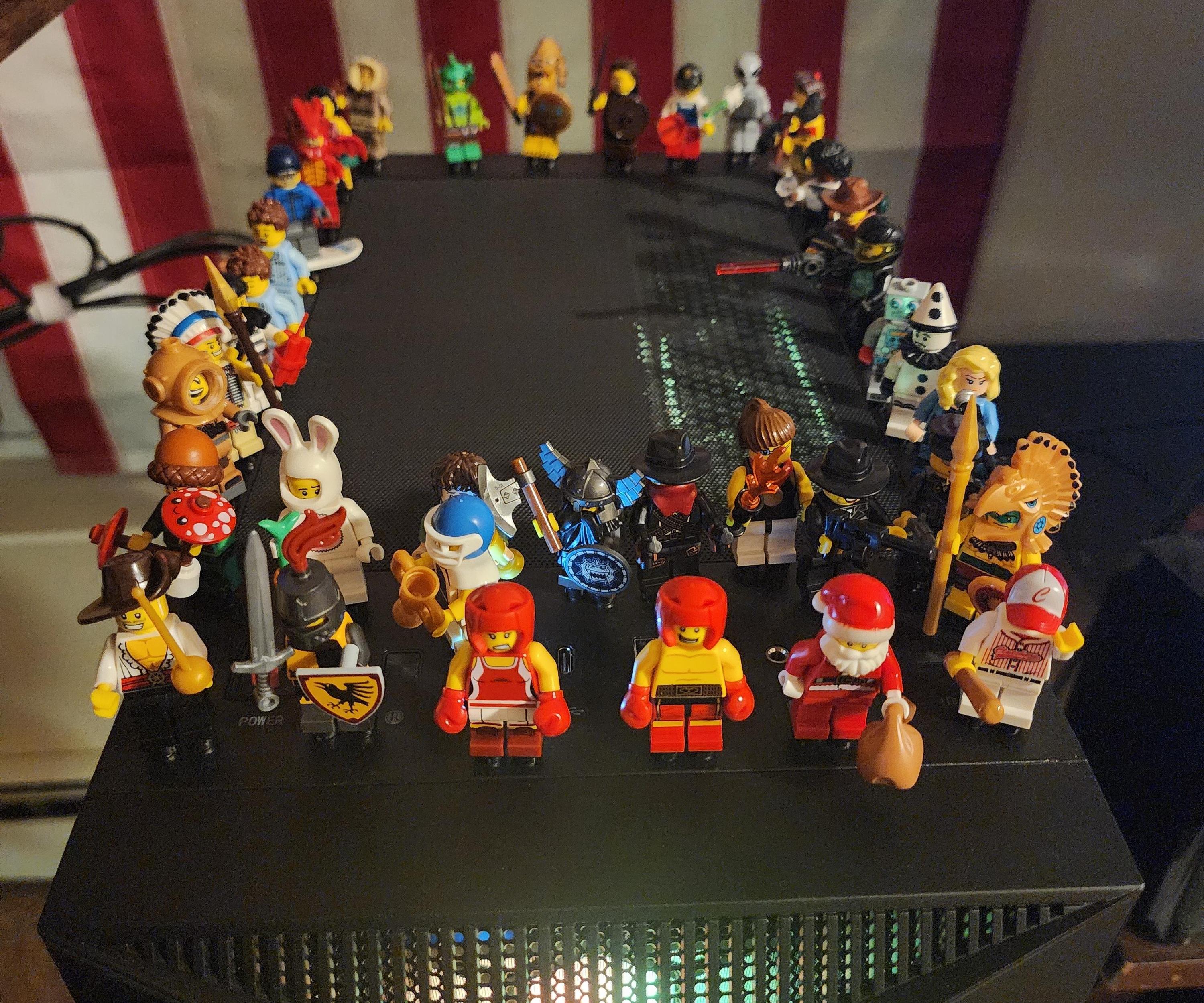 Magnetic Minifig Shoes