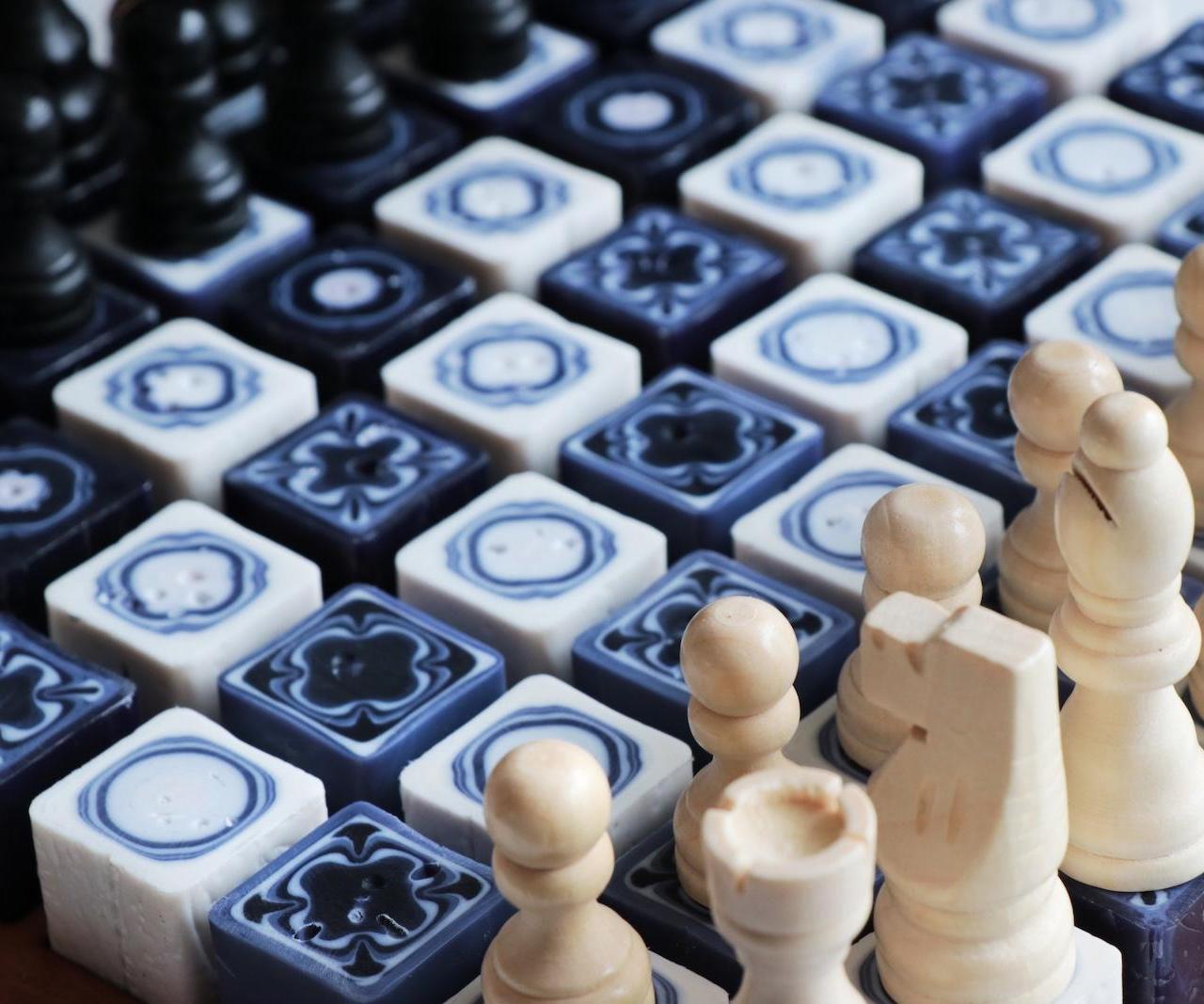 Chessboard With Unique Plastic Flow Patterns Made From Recycled Plastic Waste!