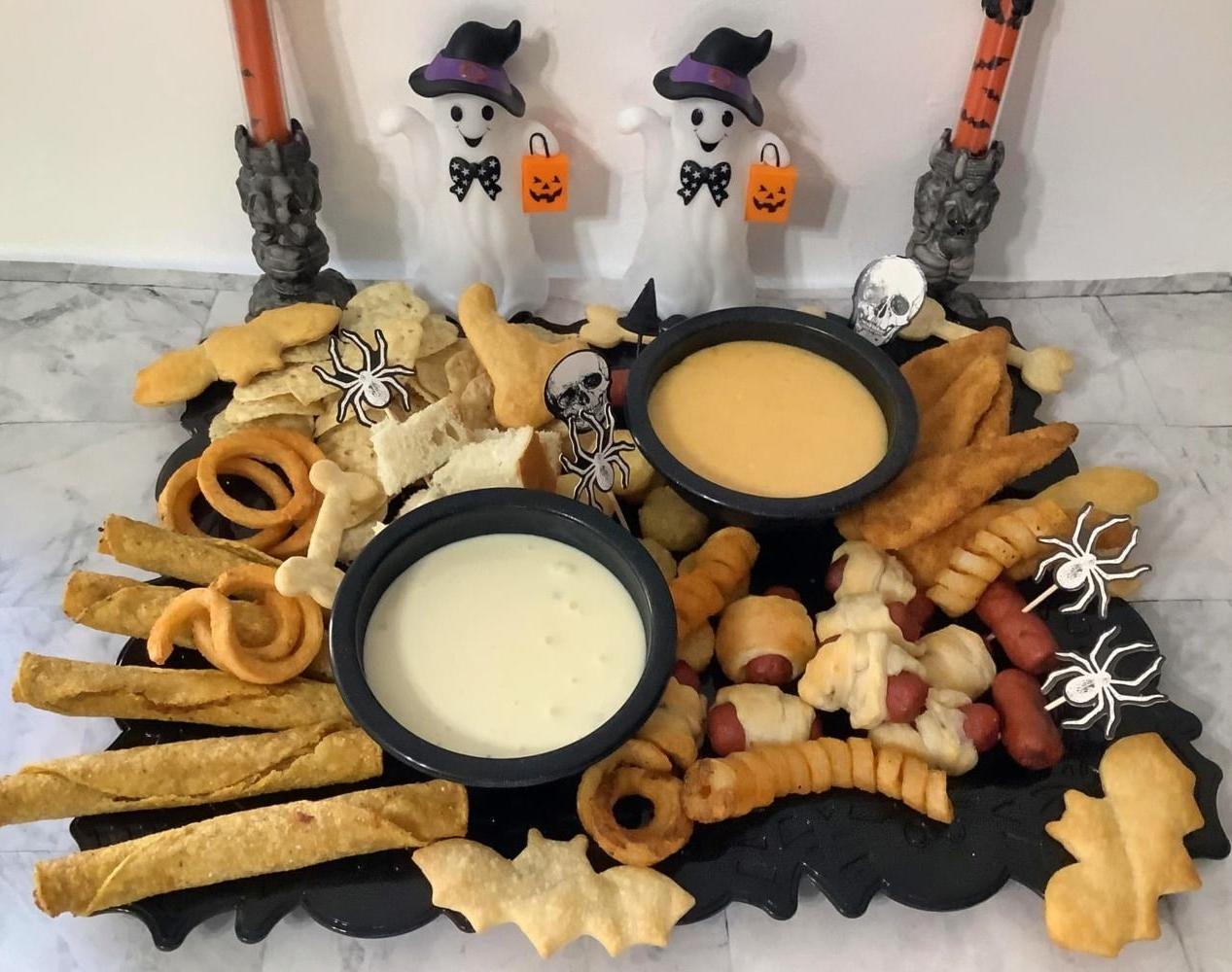 HALLOWEEN FUN-DUE BOARD