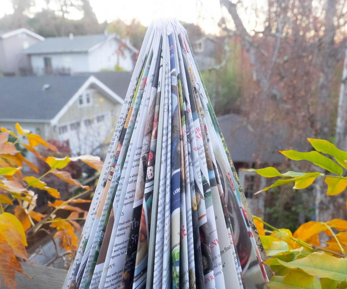 Simple Magazine Christmas Tree