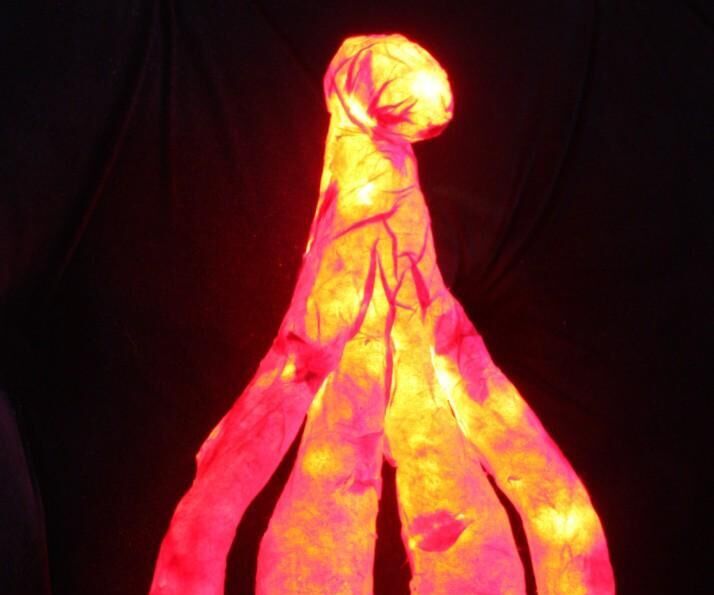 Paper-Only Alien Lamp