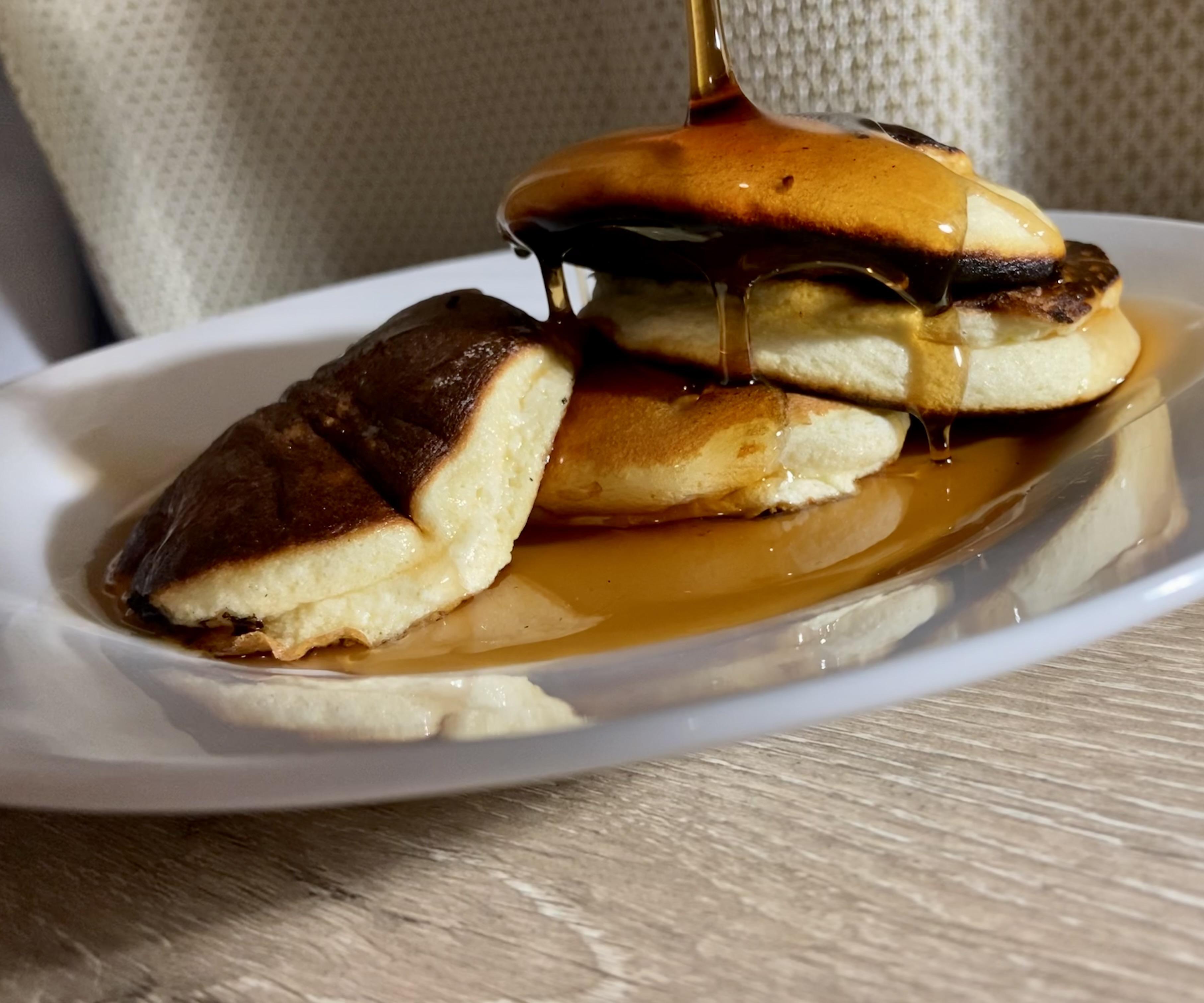 How to Make Fluffy Japanese Souffle Pancakes