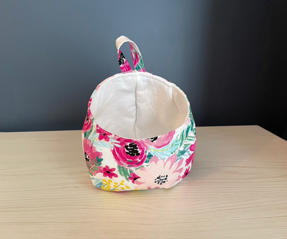 Reversible Hanging Basket Storage Pods