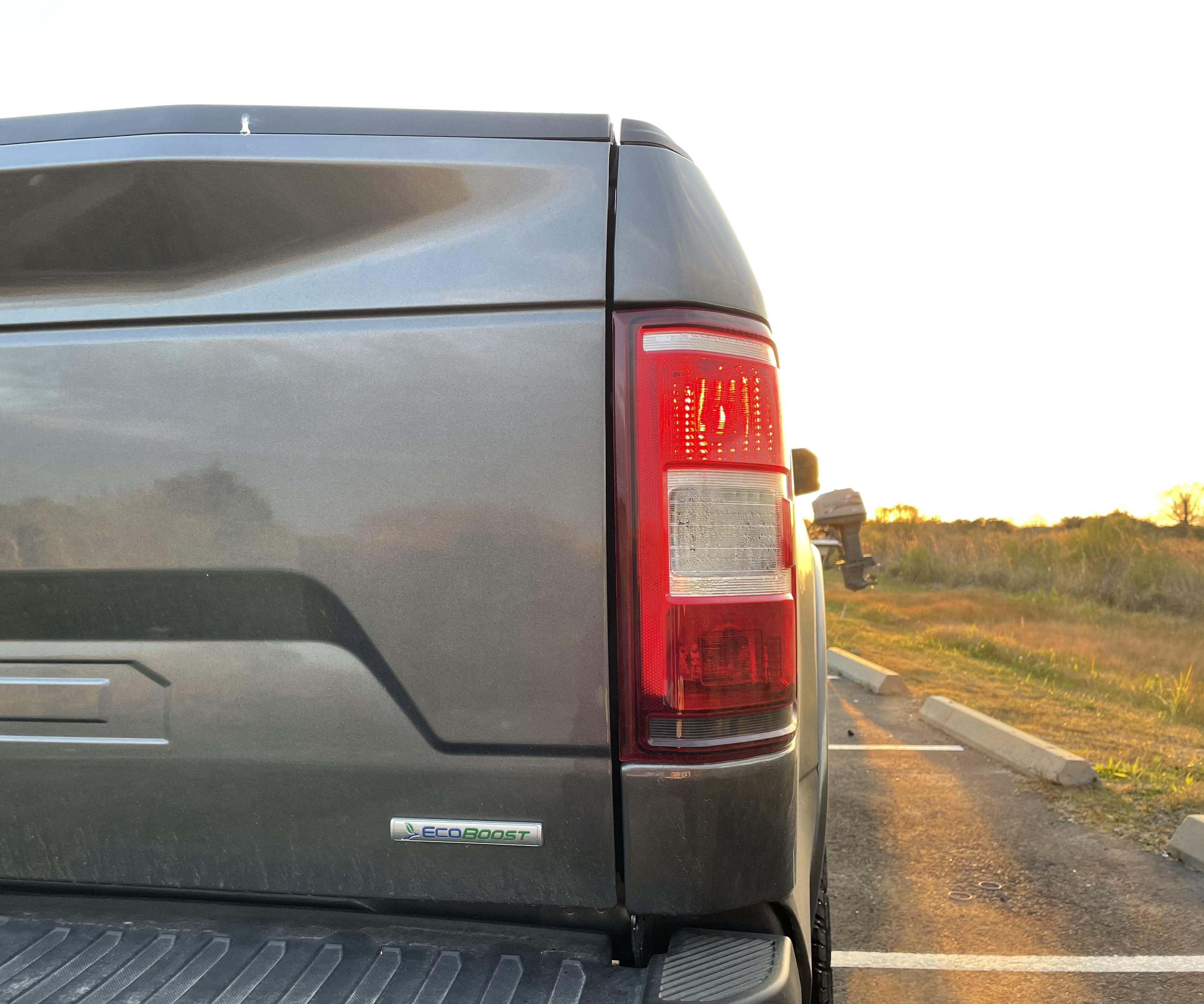 How to Change a Broken Tail Light Bulb in a Ford F150