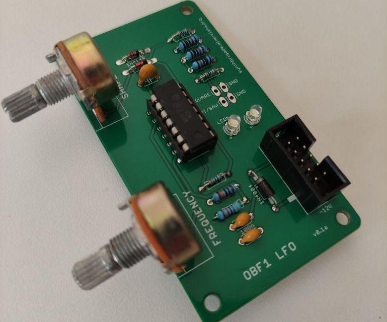 Variable Waveshape Low Frequency Oscillator