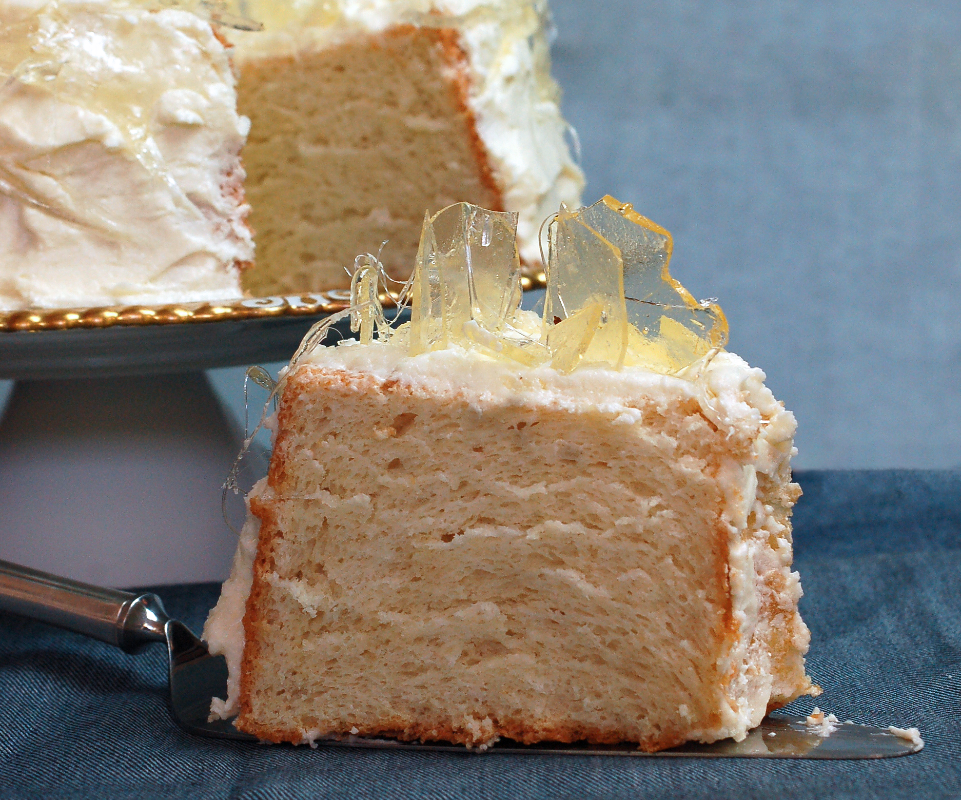 Angel Cake Recipe (Colombian Style)
