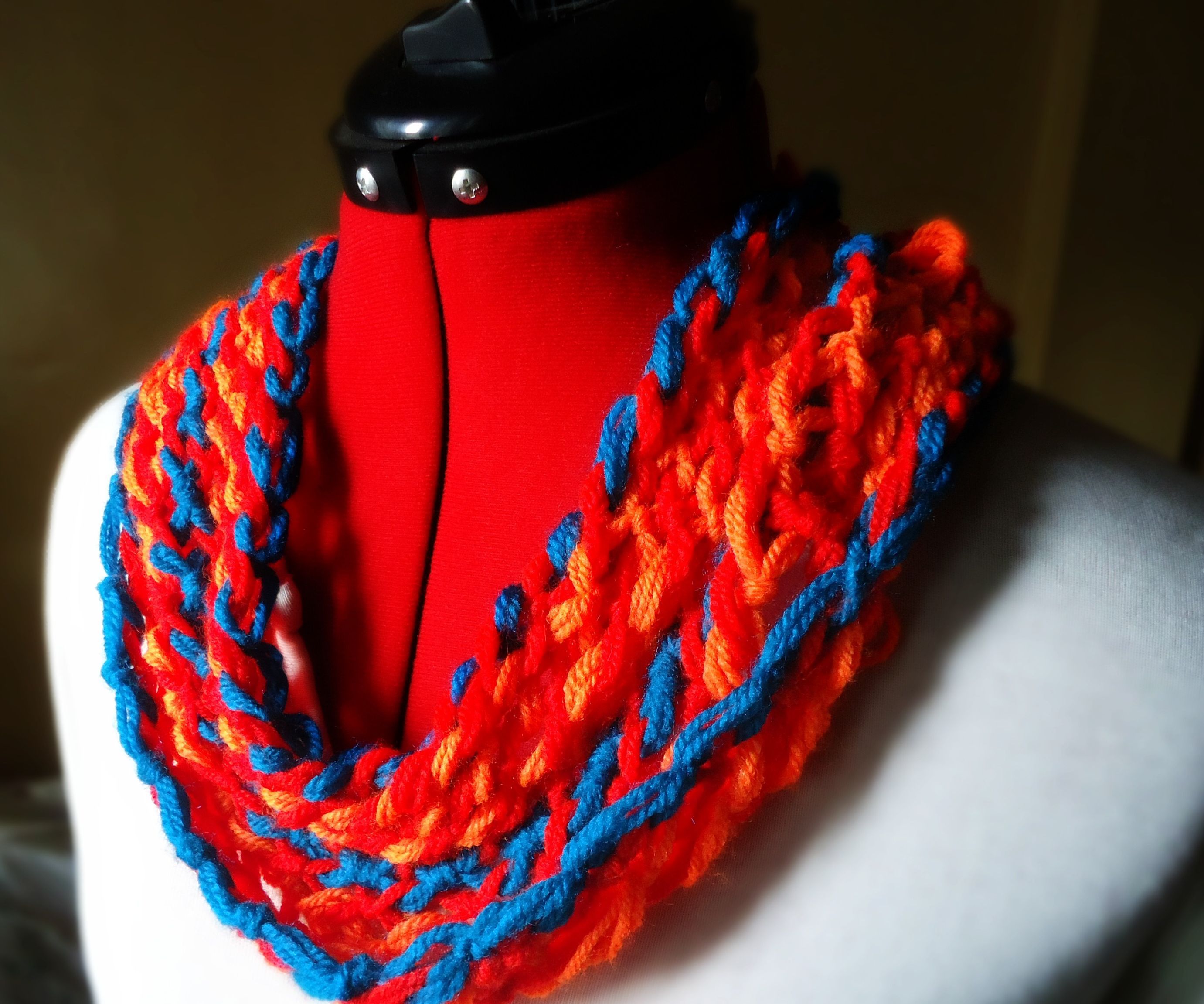 Knotted Neck Warmer 