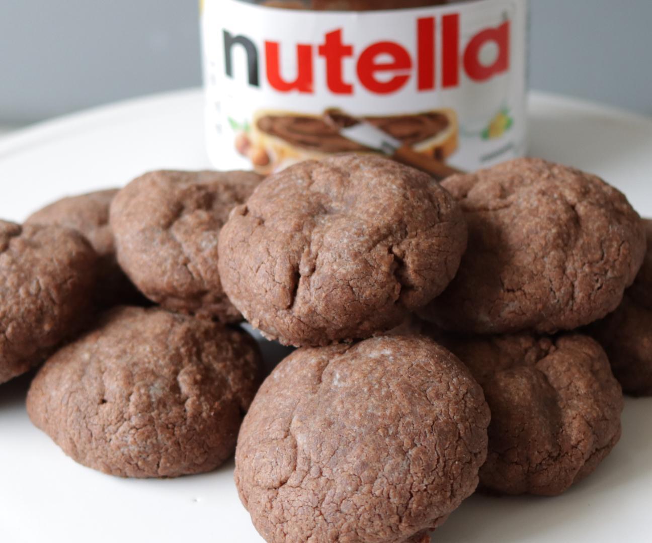 3-Ingredient Nutella Cookies