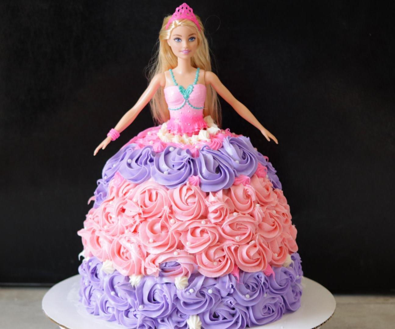 Barbie Cake
