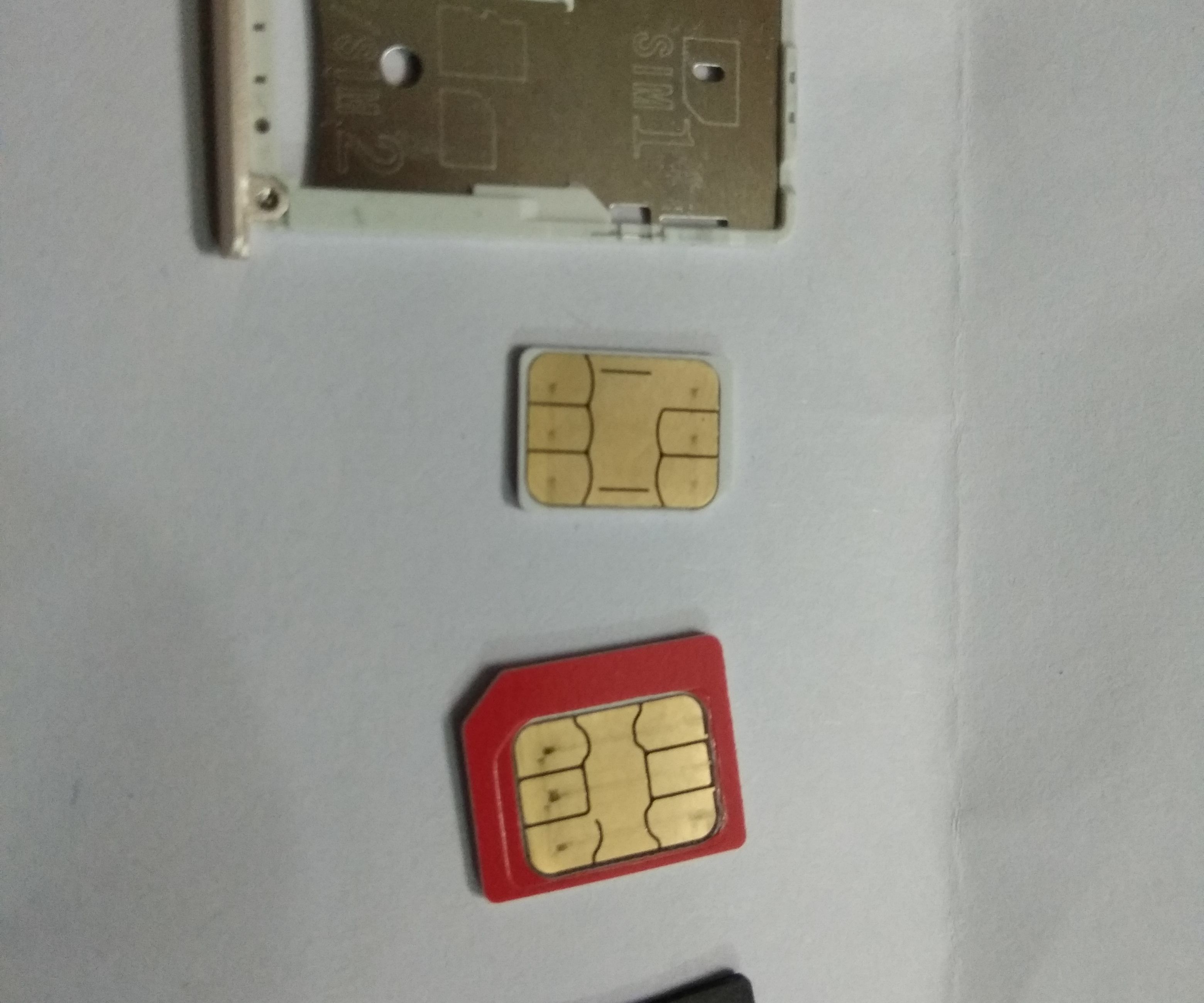 Hack Hybrid Sim Memory Slot