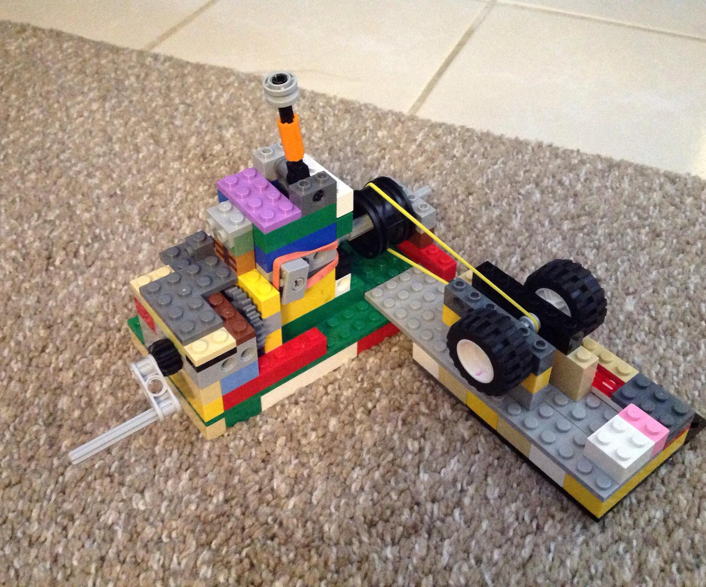Lego Clutch and Crank System