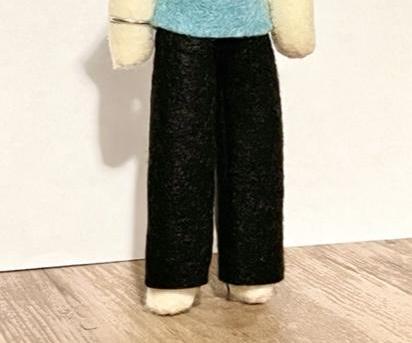 How to Sew Doll Pants