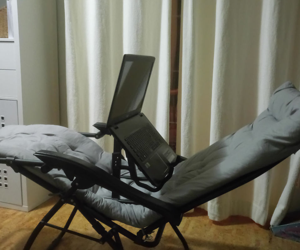 Zero Gravity Workstation and Laptop Stand