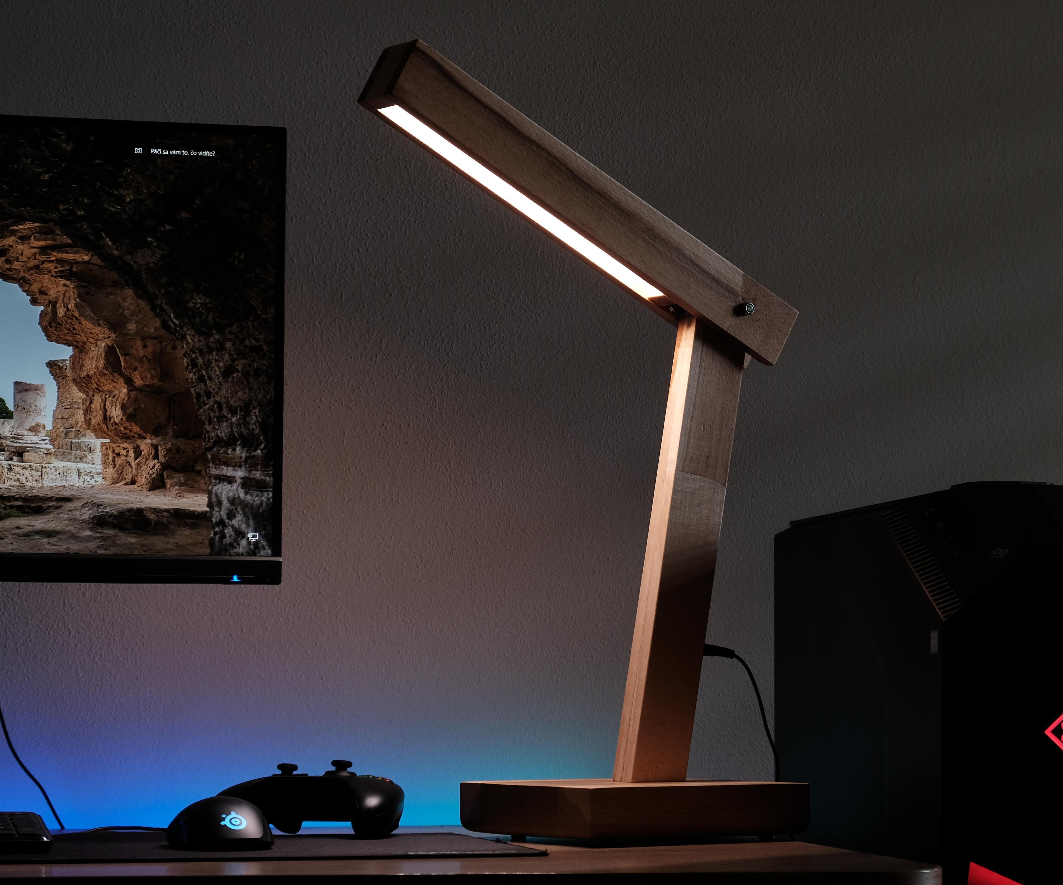 Easy Wooden Desk Lamp