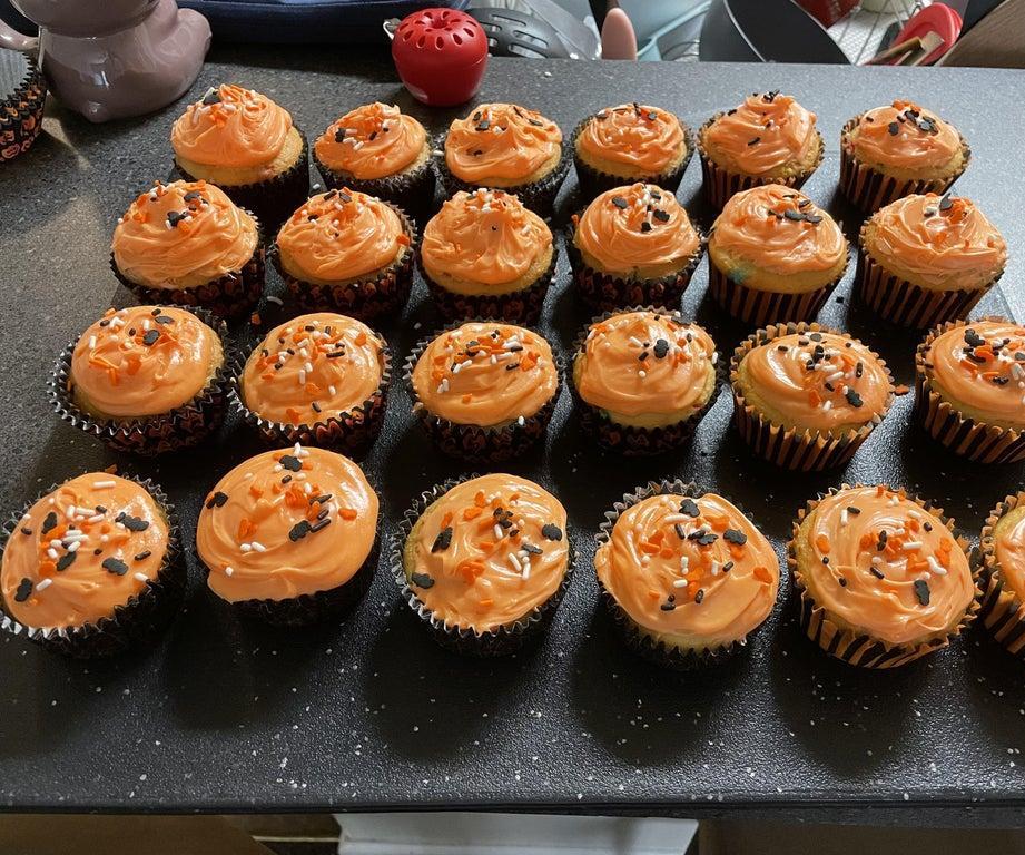 How to Make Cupcakes