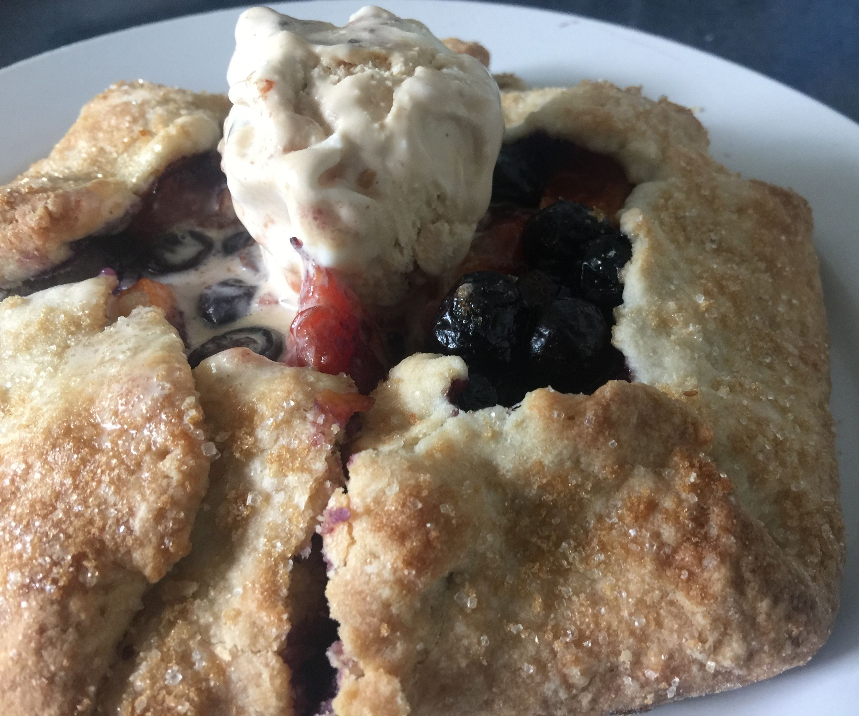 Blueberry Papaya Ice Cream Pie