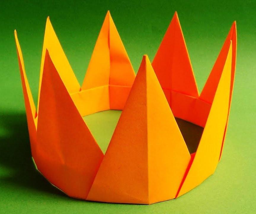 How to Make a Paper Crown