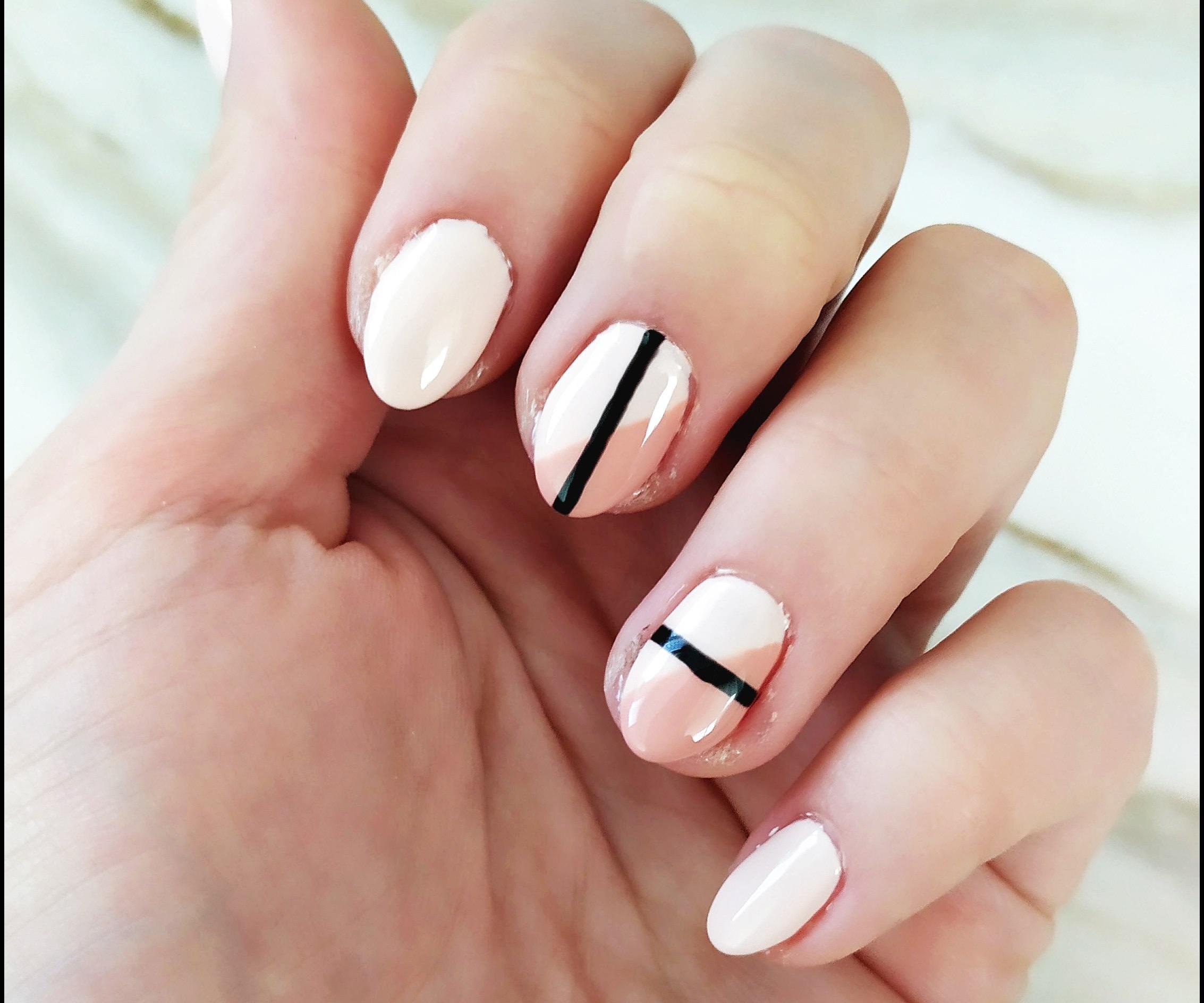 How to Give Yourself a Professional Manicure at Home 