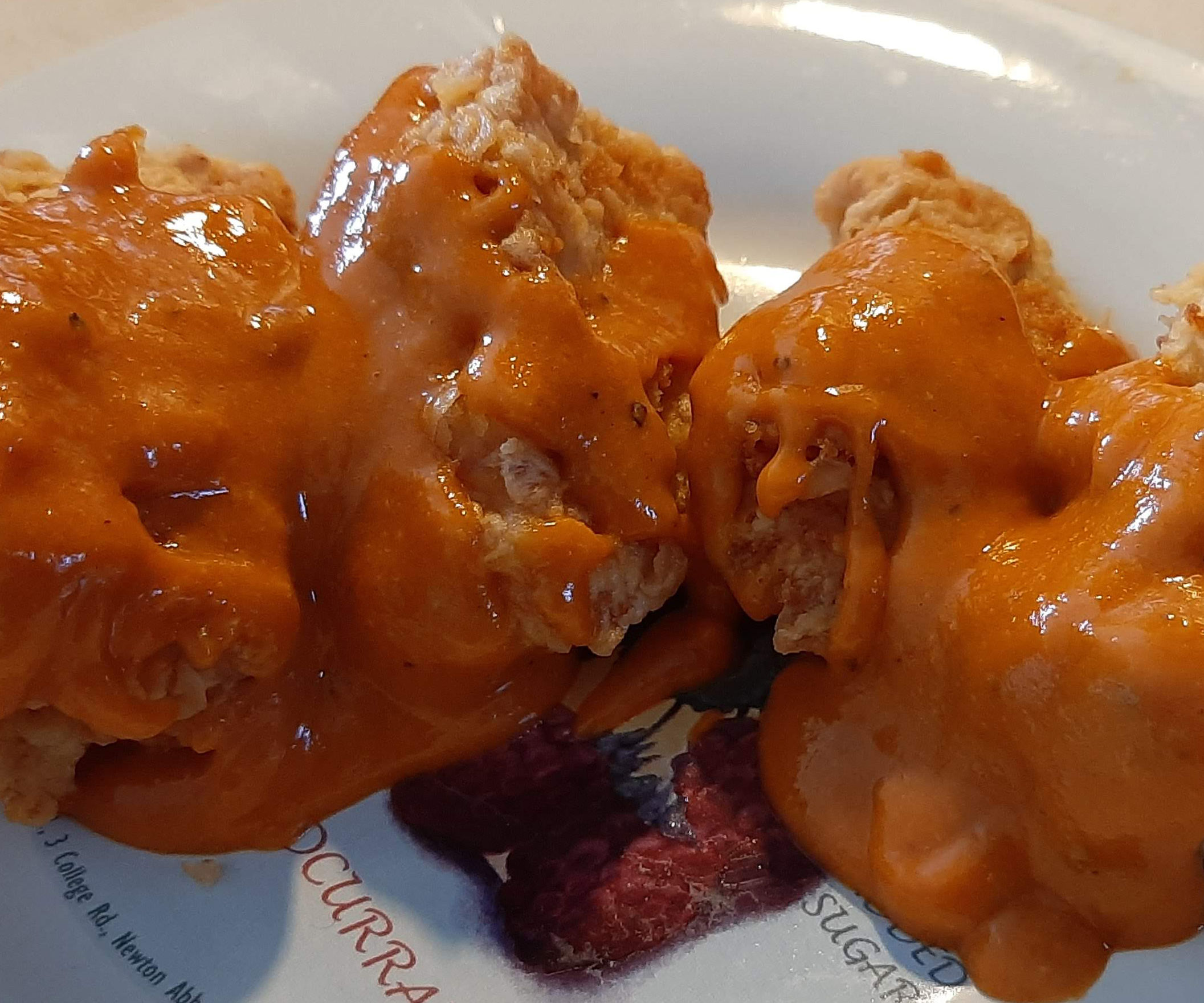 Spicy Garlic Buffalo Sauce (Buffalo Wild Wings Copycat)