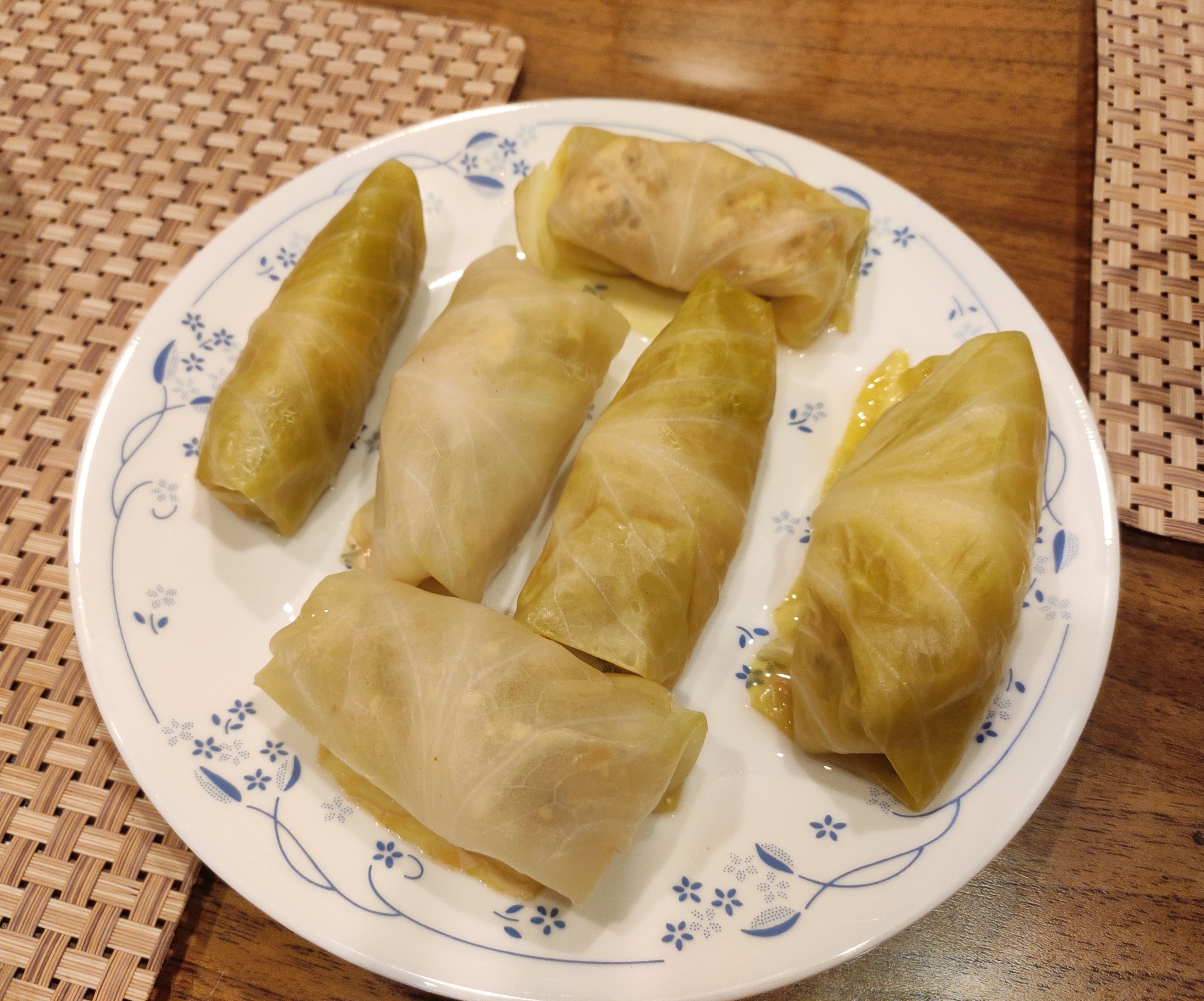 Cabbage Chicken Roll 