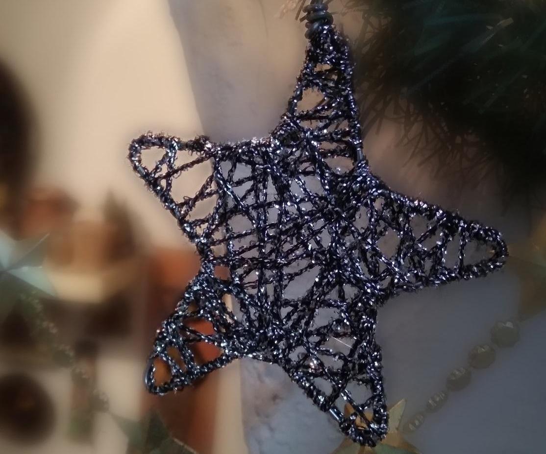 Tree Ornaments With Threads and Wire