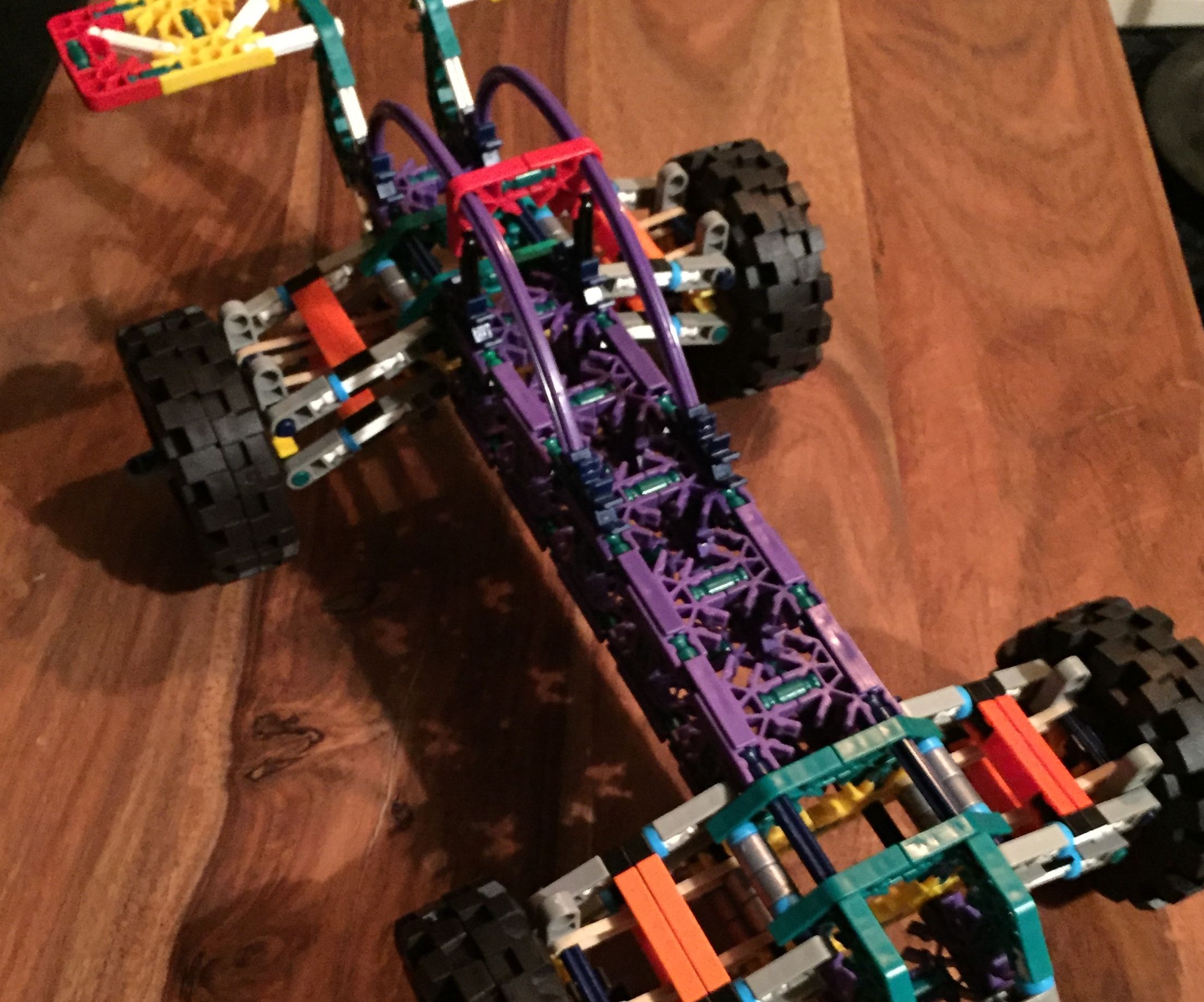 K'NEX Buggy With Independent Suspension