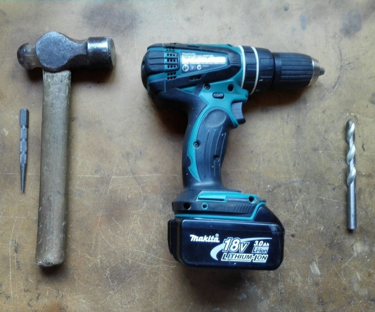 Open Wide your bonnet/hood