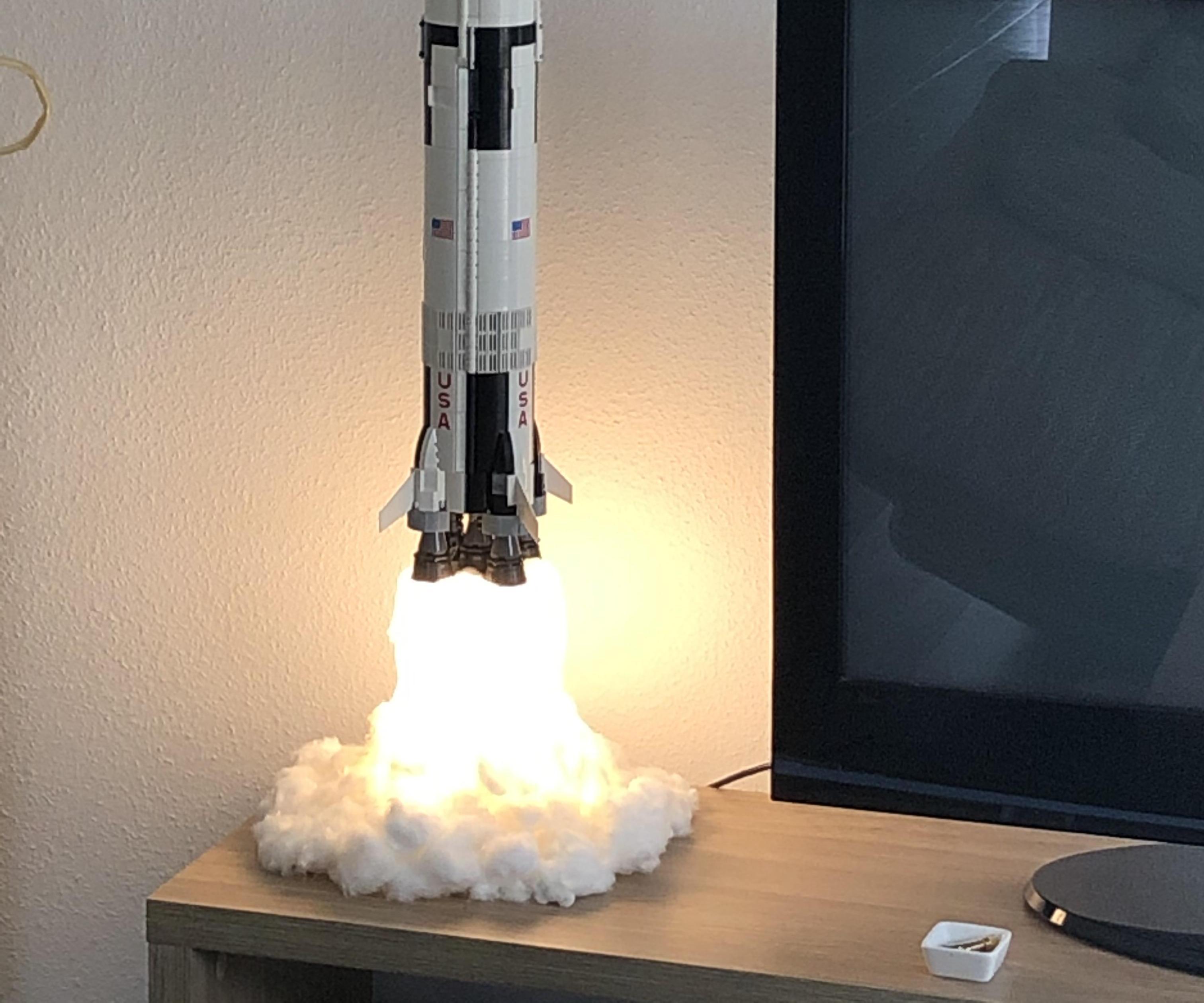 Lampe Fusée Saturn V