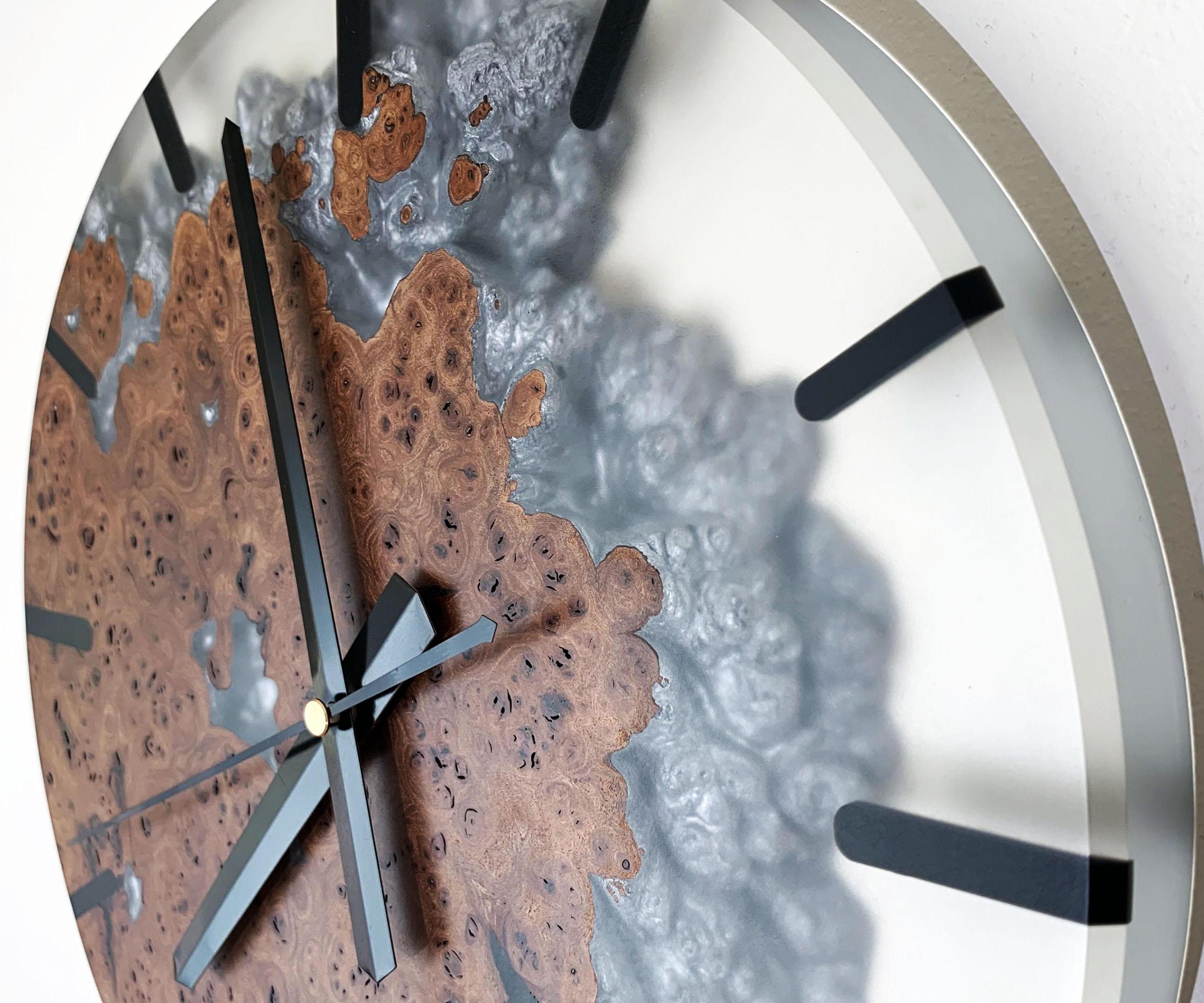 Frosted Epoxy Resin Clock