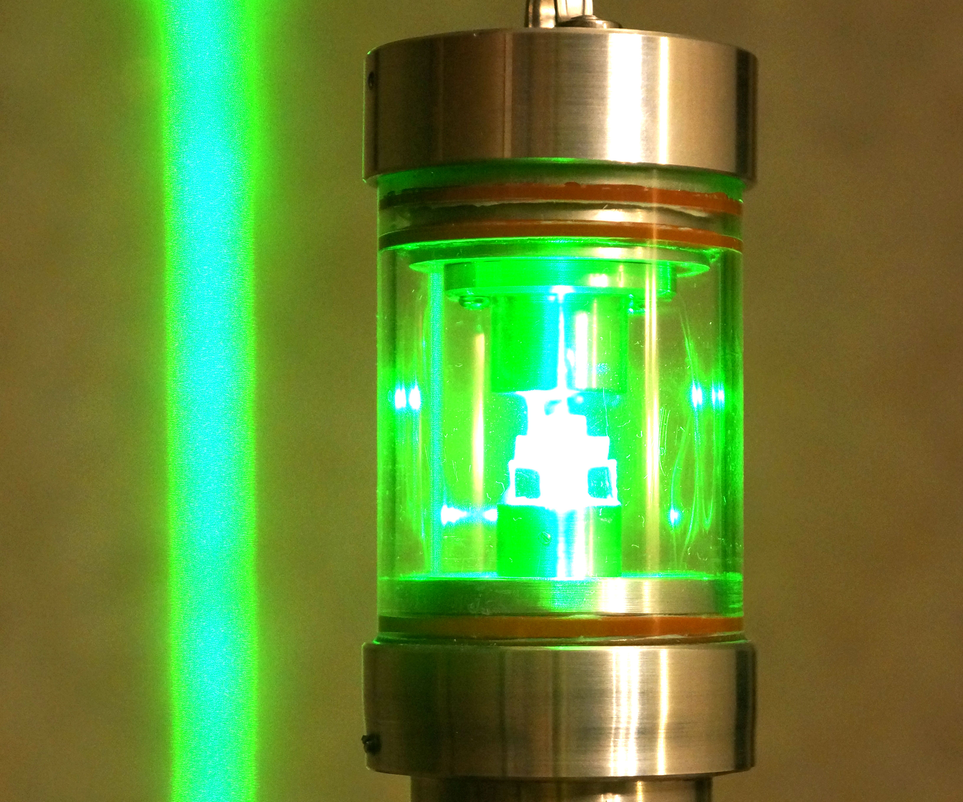 Laser Underwater Beacon