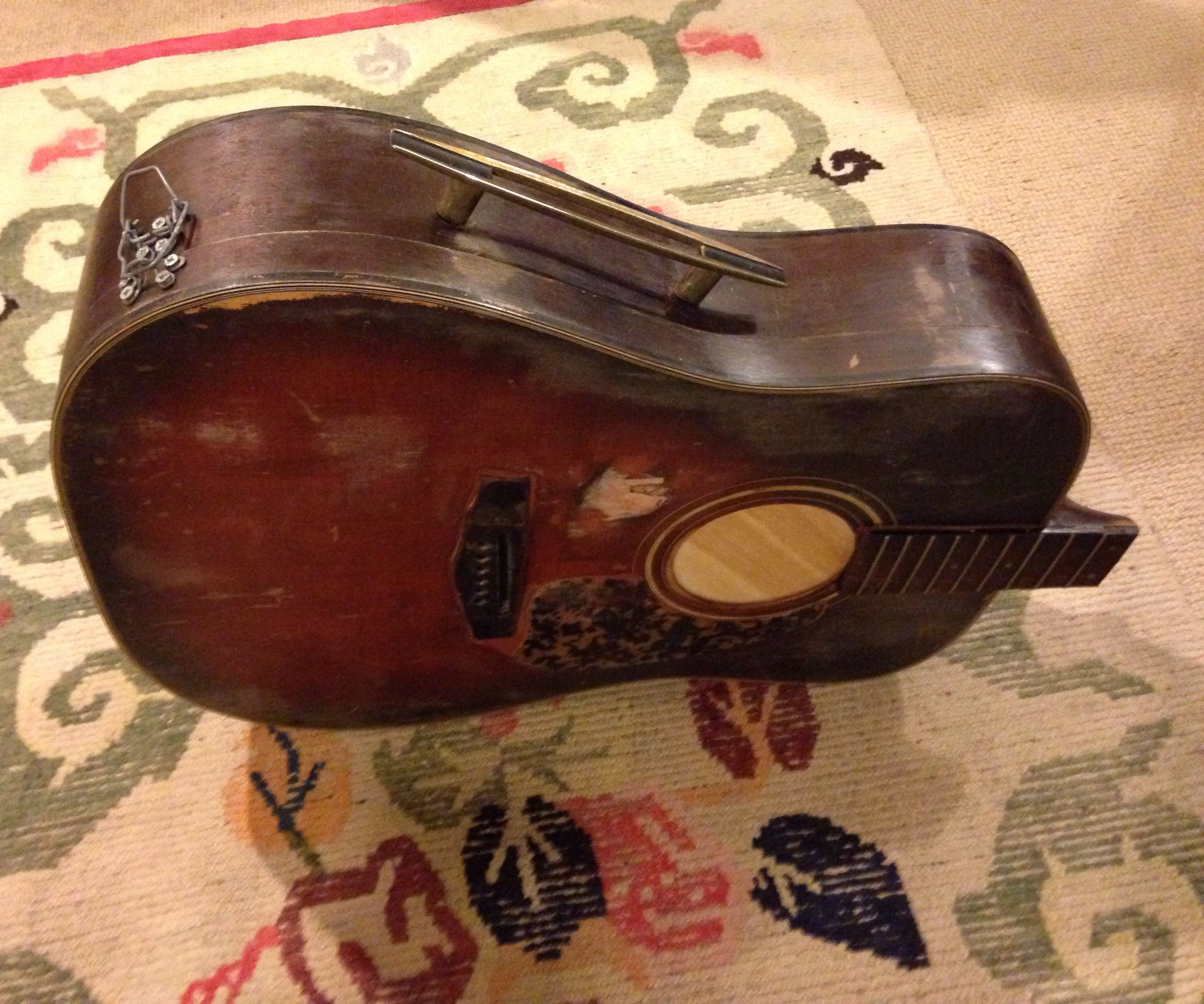 Guitar Suitcase