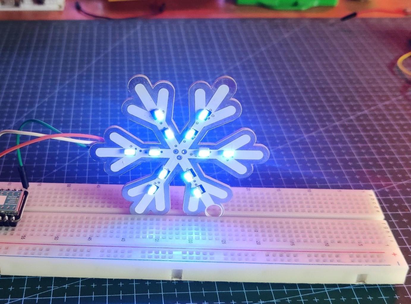 Snowflake WS2812 4020 Test Board