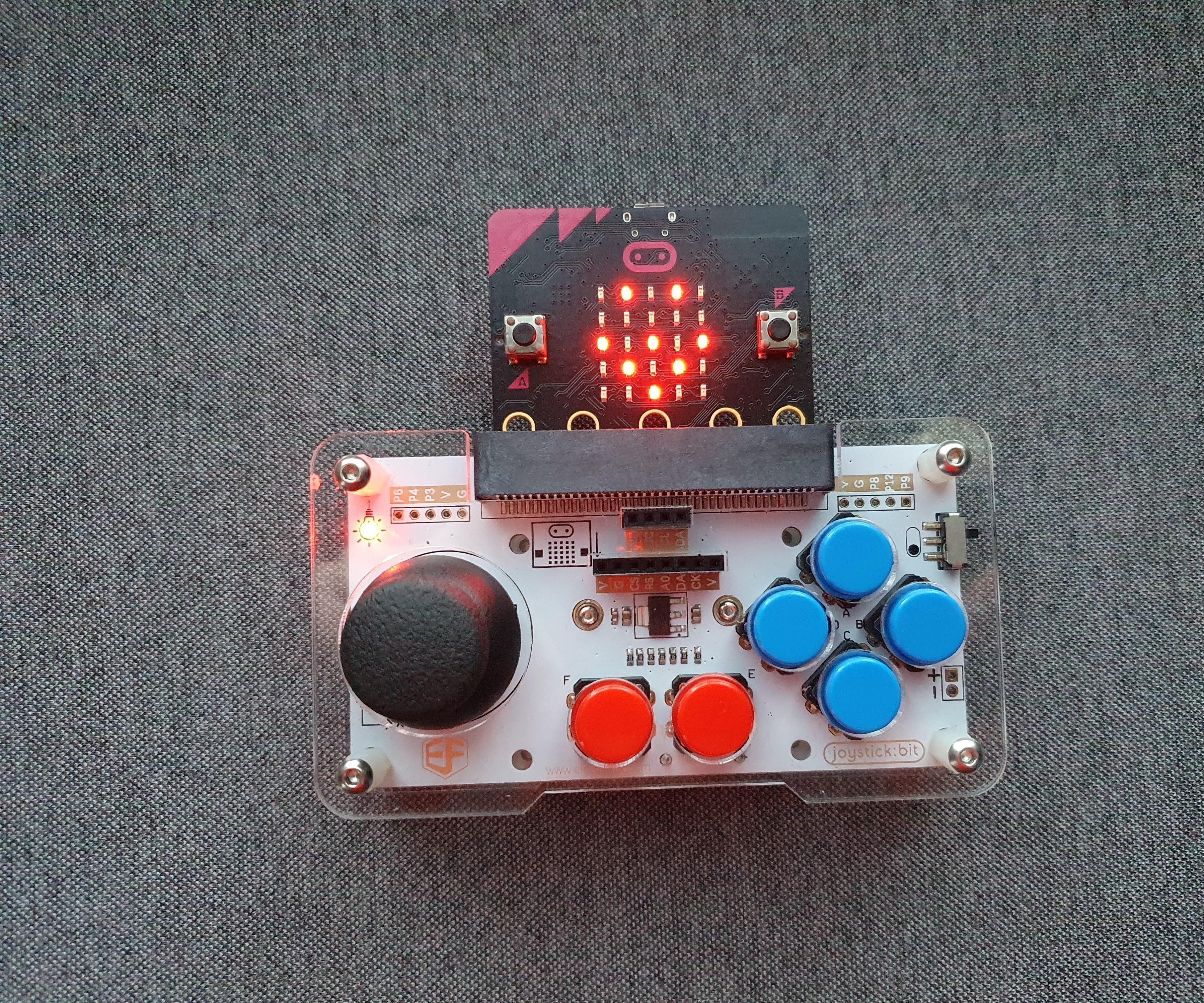 Microbit peliohjain