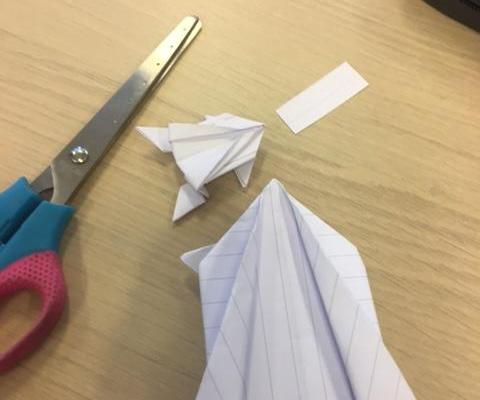 Jumping Frog Origami 6 steps!