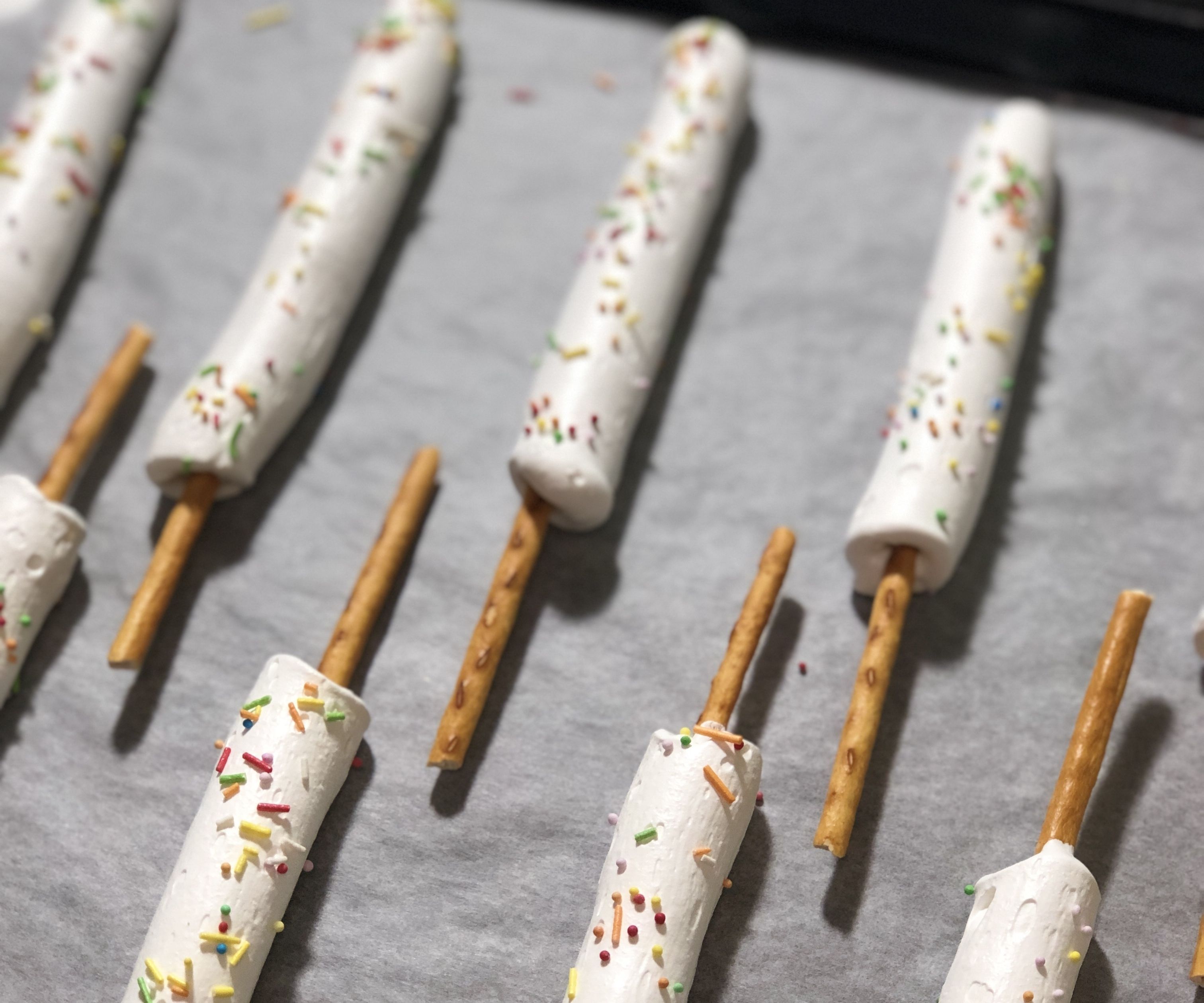 Sweet Meringue Sticks