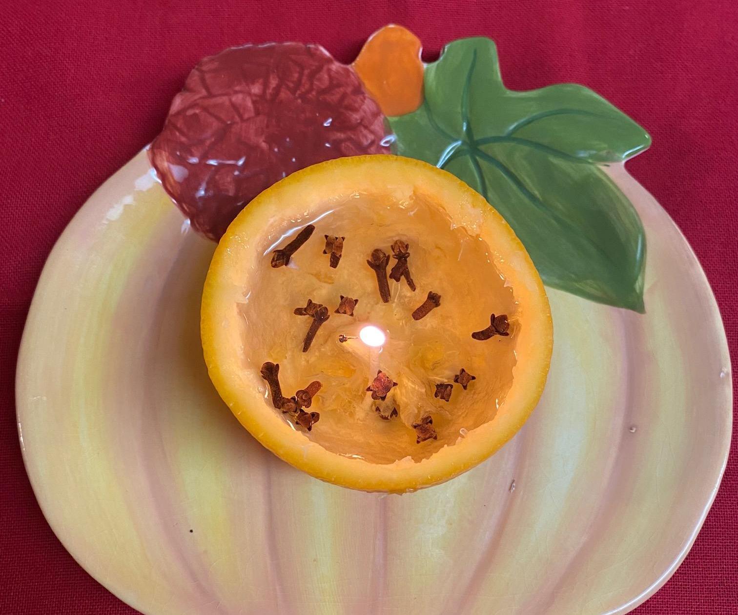 Clove-Scented Orange Candle