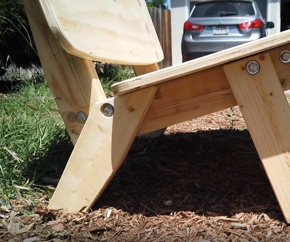 Threaded Beavers (Extra Large Dowel Nuts) for Break Down Furniture From Recycled Plastic