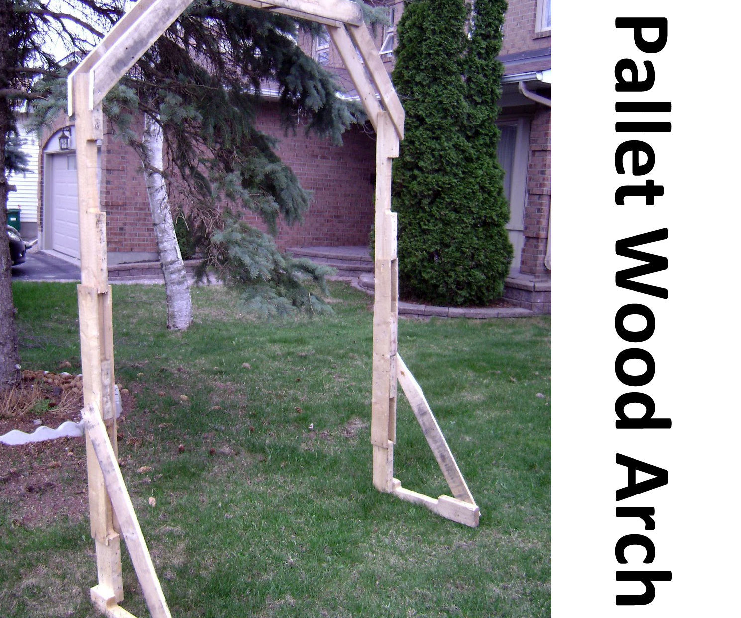 Pallet Wood Arch