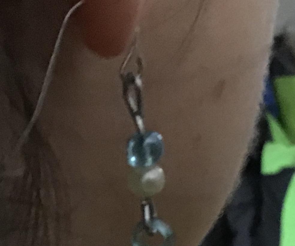 How to Re-use Your Old Earrings!