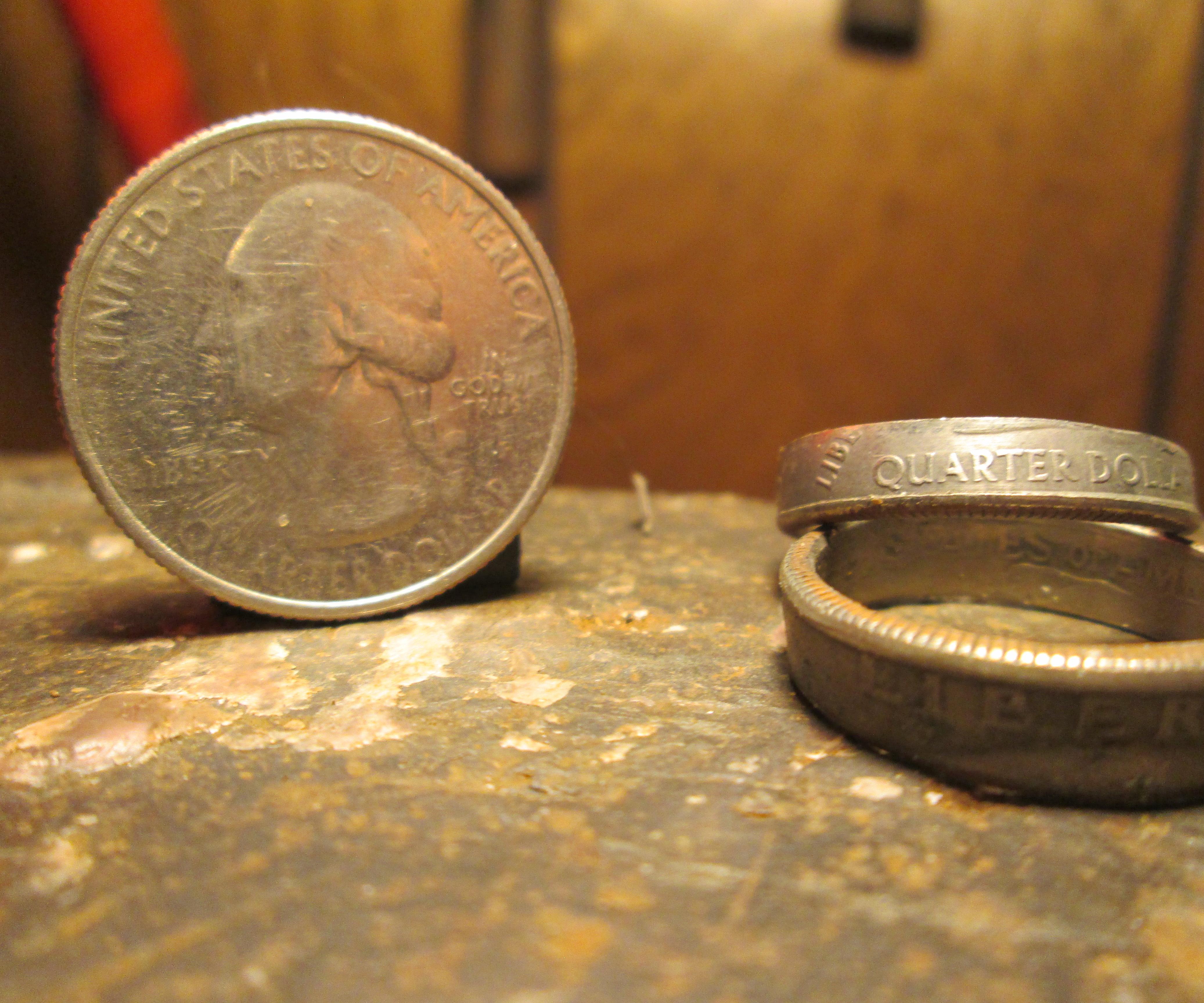 DIY Beautiful Coin Ring Out of a Clad Quarter 
