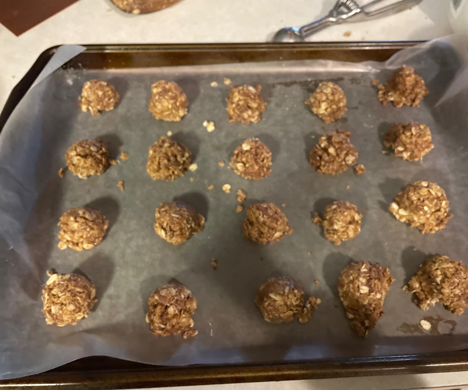 Chocolate Chip Energy Bites