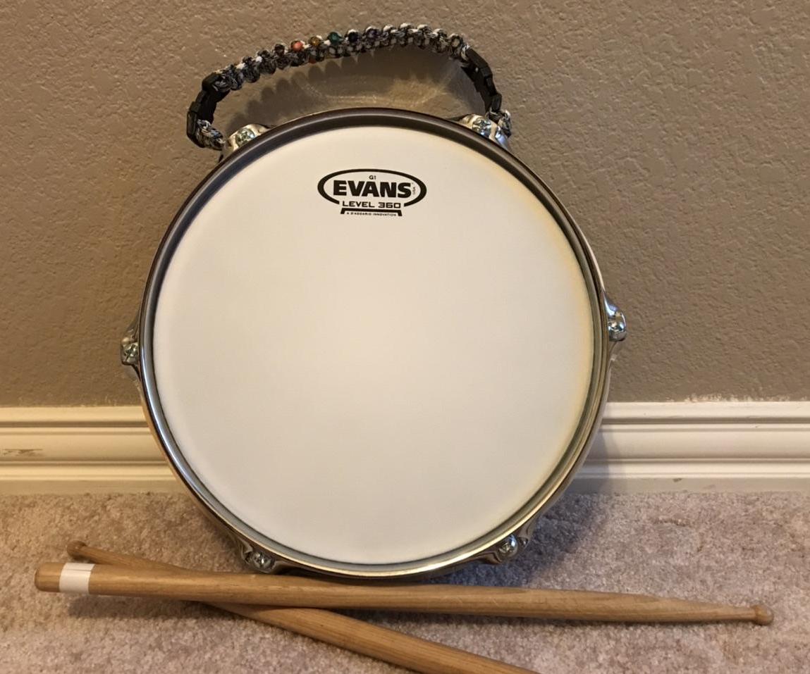 Realistic Feeling Drum/Pad With Carry Handle and Plywood Base!