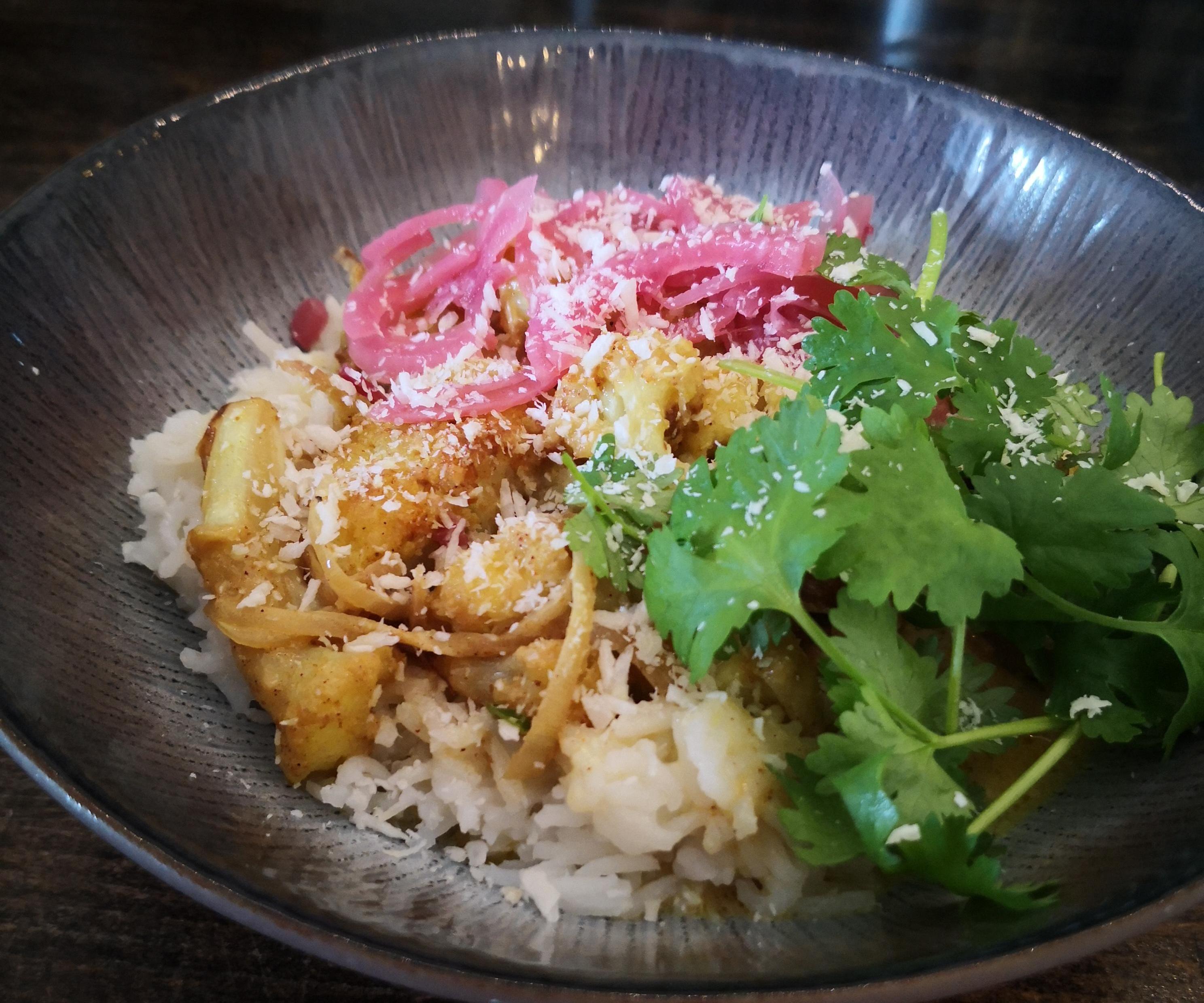 Cauliflower Curry With Garlic Butter Rice
