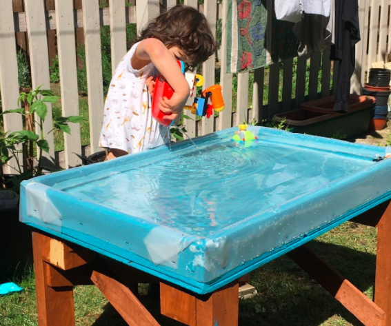 Quick & Cheap Outdoor Water Tray for Kids
