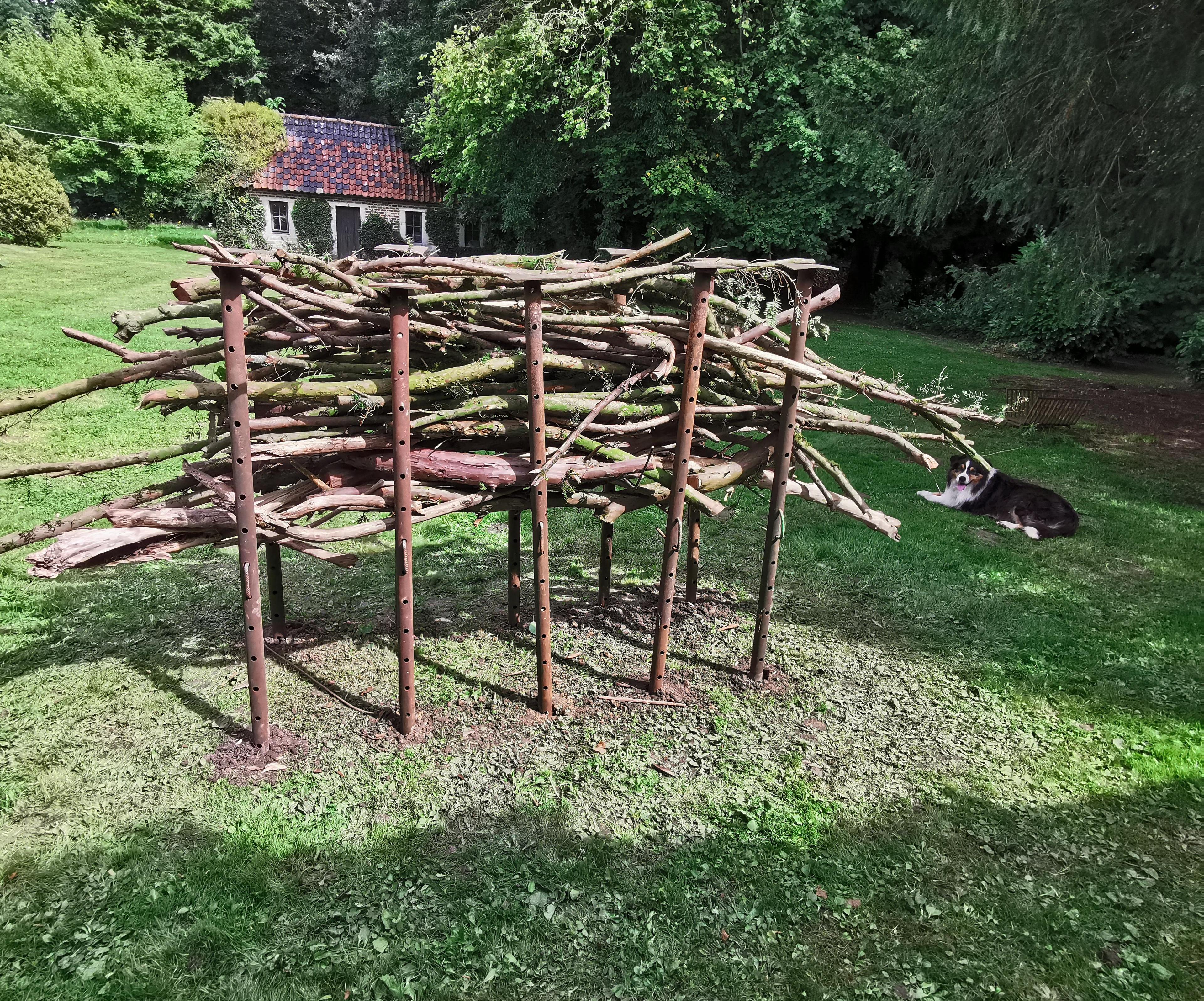 Easy Sawbuck Using 1 Tool and 2 Materials 